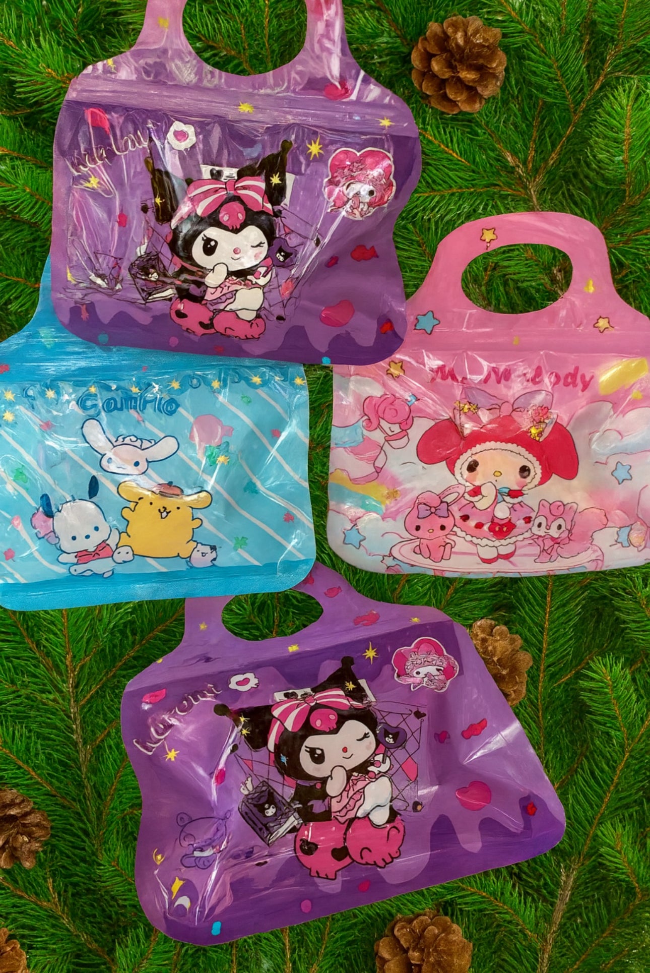 Surprise Bag Kawaii
Cada bolsita incluye 3 lippies sorpresa
Diseños súper cute que enamoran
¡Perfectas para regalar o coleccionar!