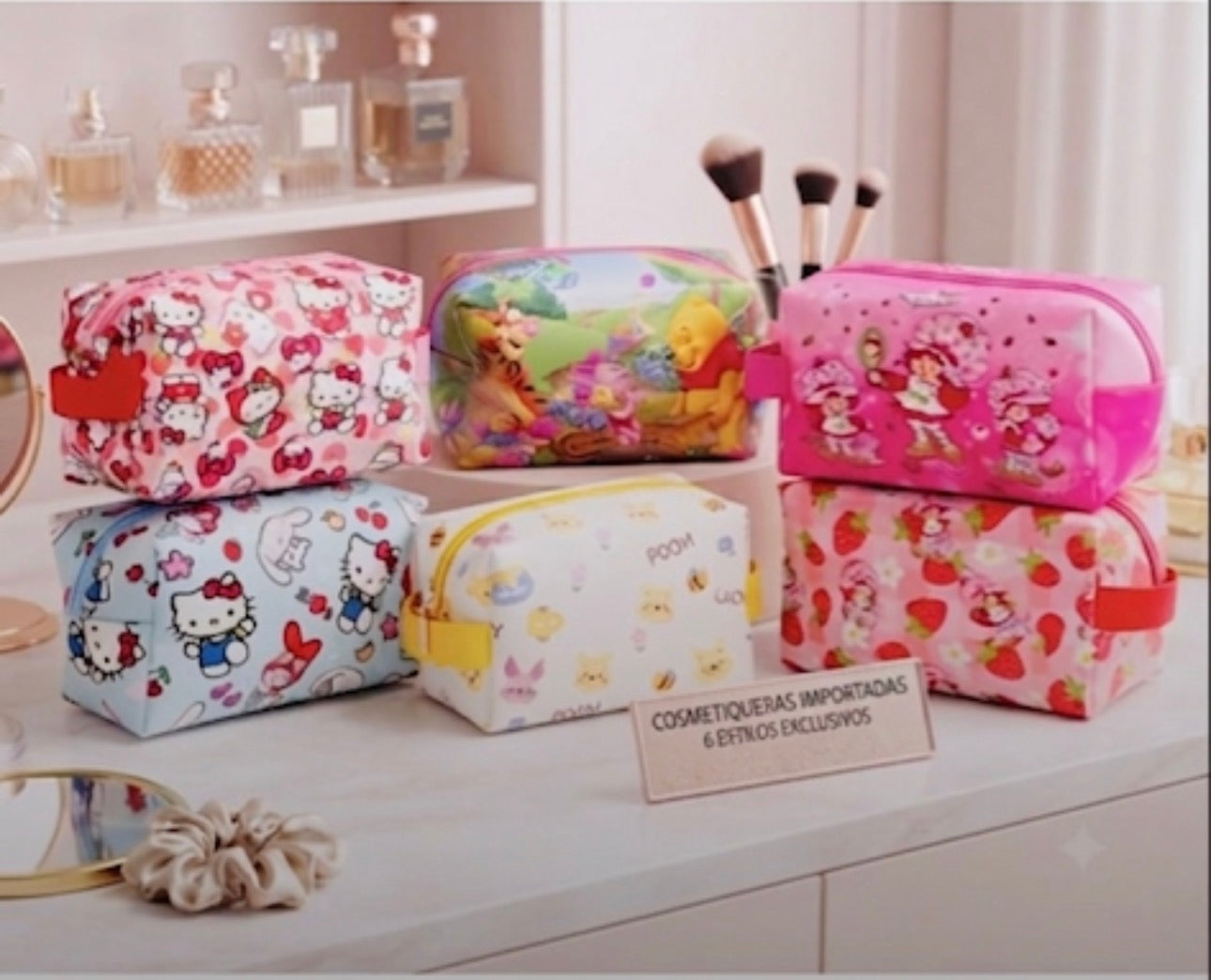 Cute Spacious Cosmetic Bas