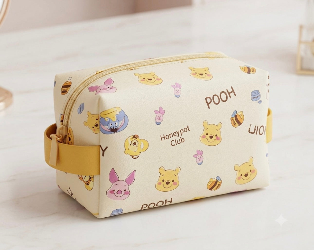 Cute Spacious Cosmetic Bas
