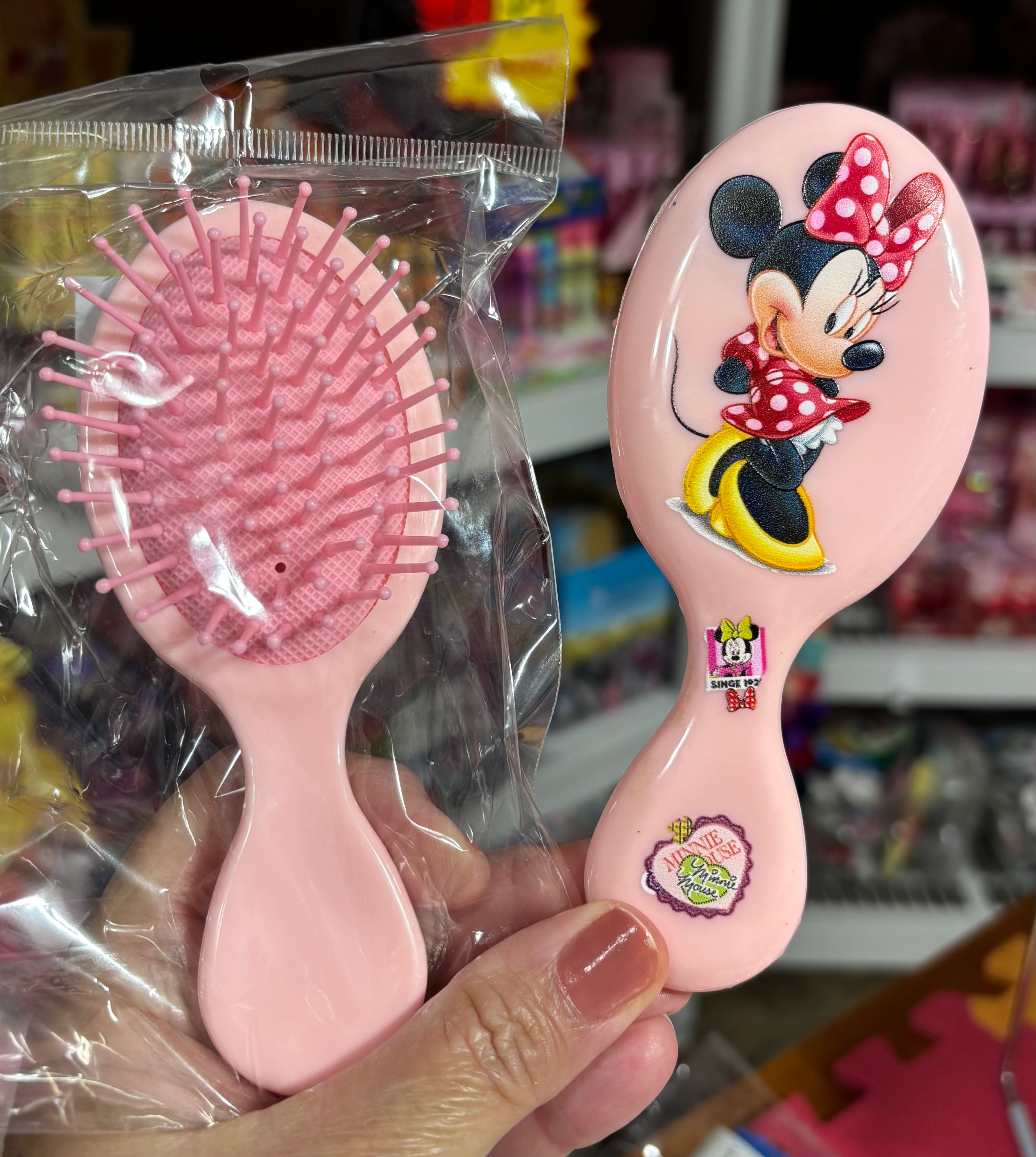 Cute PortableHair Brush (One Dozen)